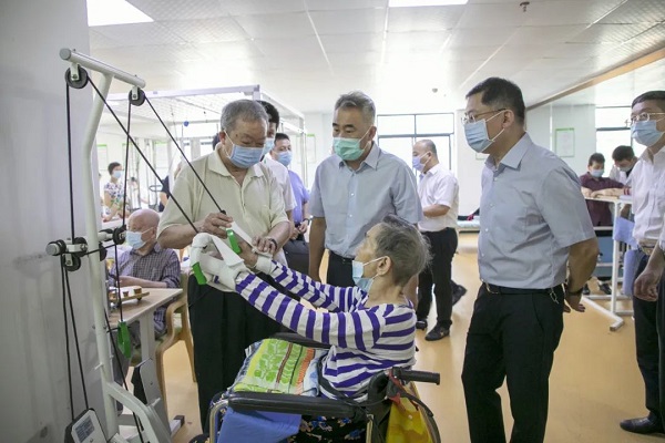 国家卫生健康委老龄健康司调研组莅临湘潭海福祥调研长护险工作